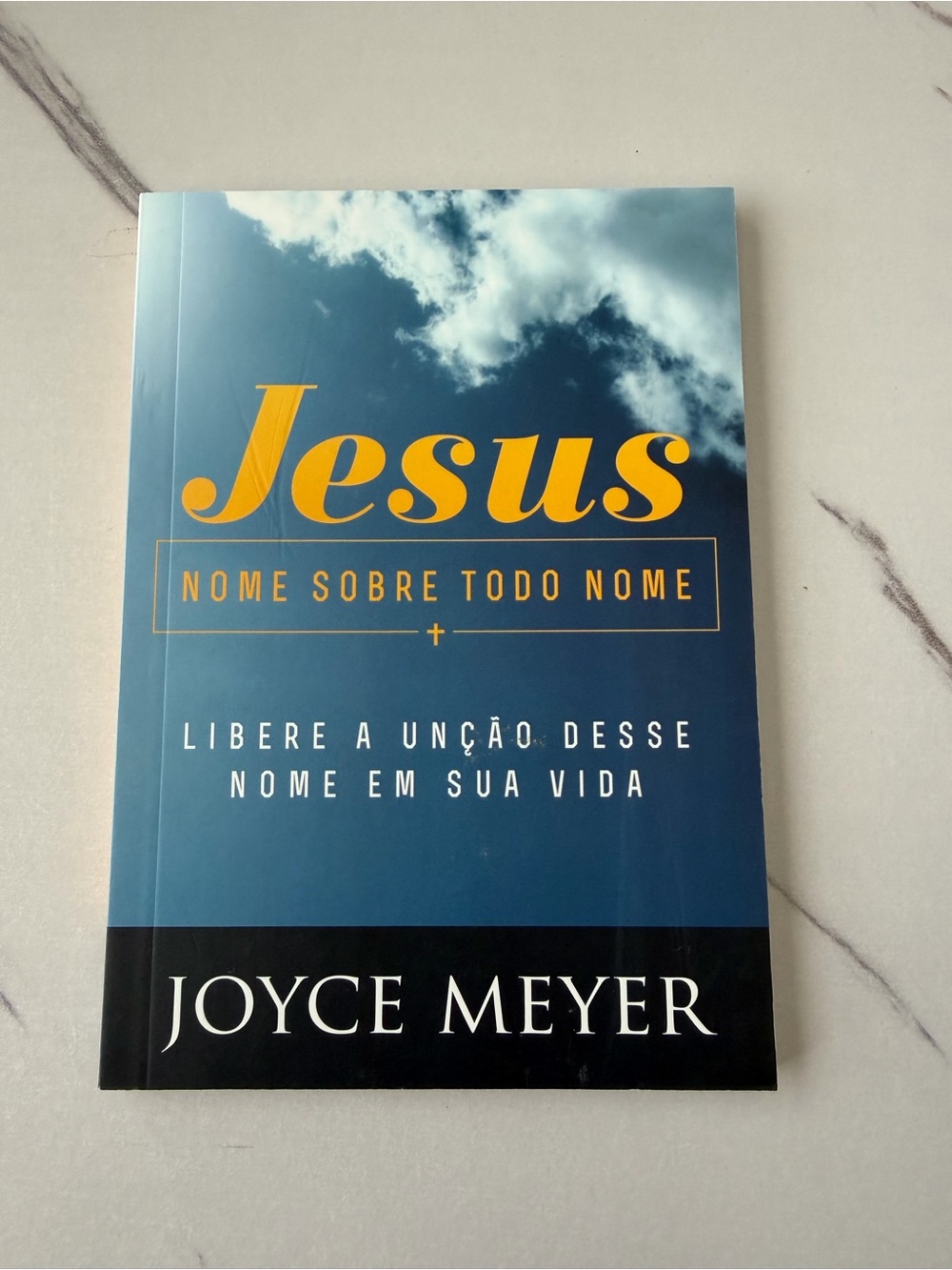 Jesus - Joyce Meyer (Blue & Yellow Cover)